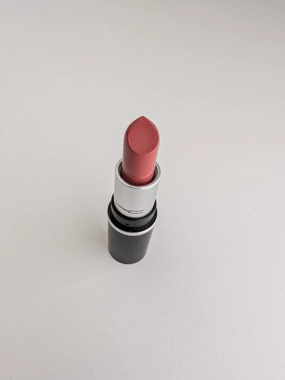 MAC #617 Velvet Teddy Lipstick Mini 1.8g & Lipglass Gloss Mini .24oz Lot w Bag